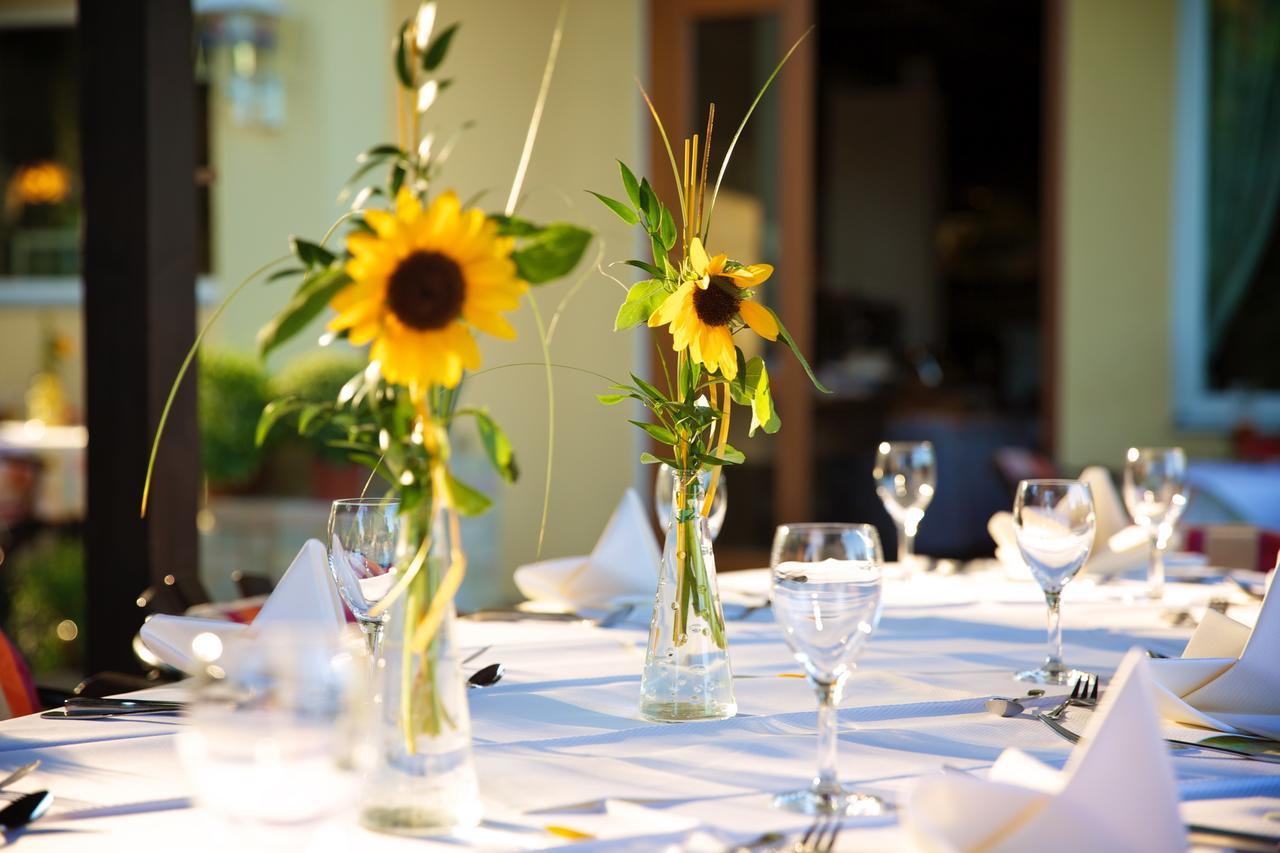 Hotel & Restaurant Dornweiler Hof Illertissen Eksteriør billede